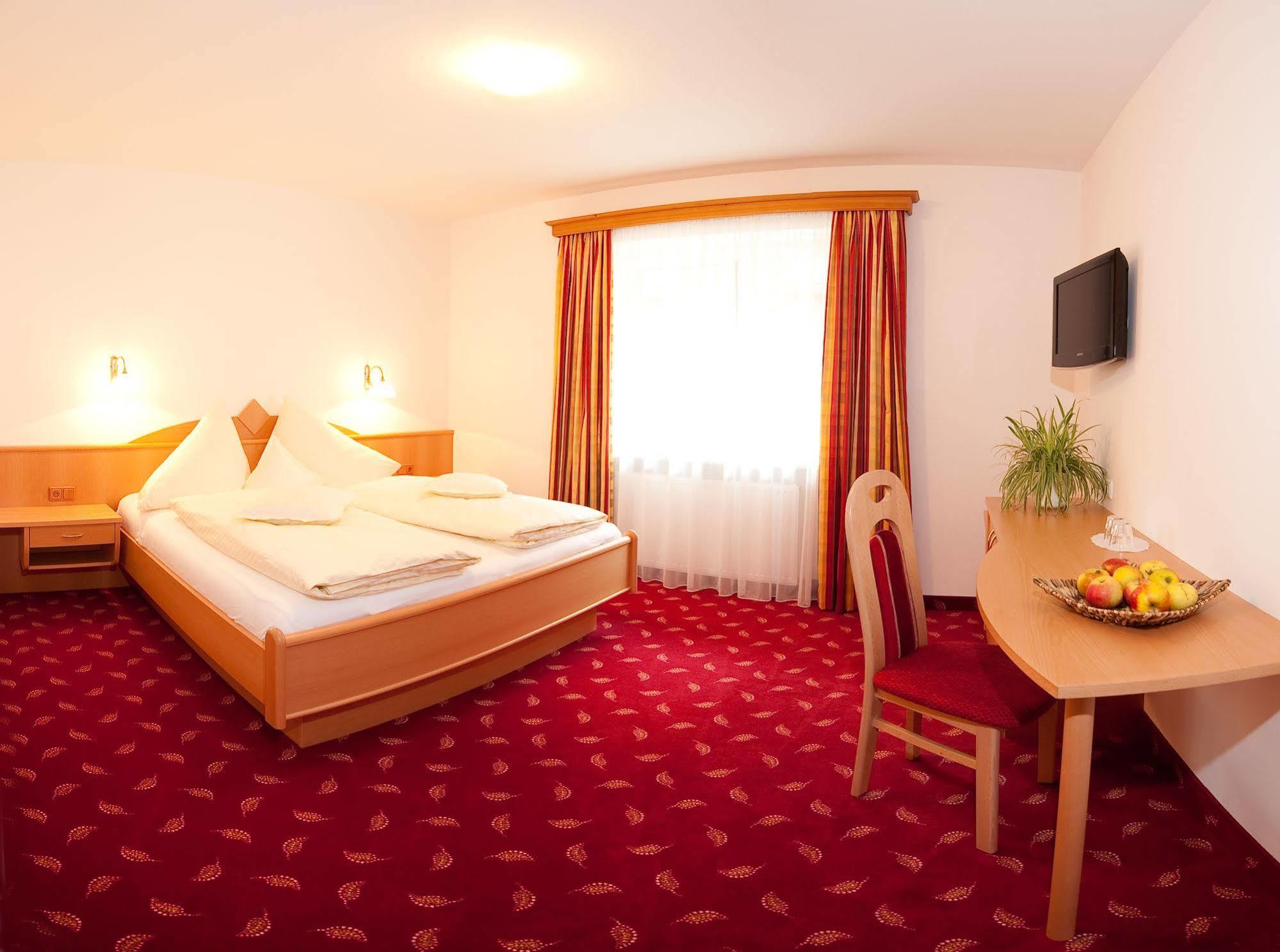 Fruehstueckshotel Birkenhof راوريس المظهر الخارجي الصورة